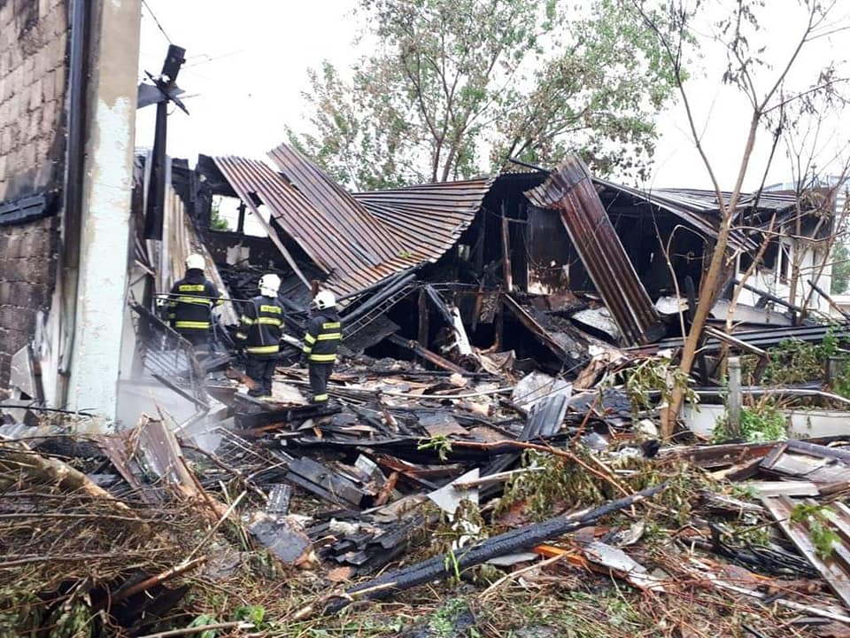 04 - Požiar opustenej budovy na Junáckej ulici v Bratislave